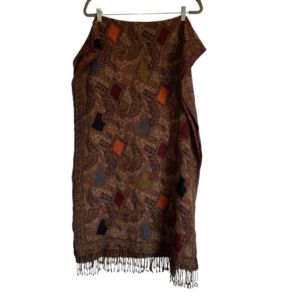 LUCKY BRAND Scarf 100% Wool Paisley Wrap Shawl Fringe Red Orange  23" x 72" Vtg